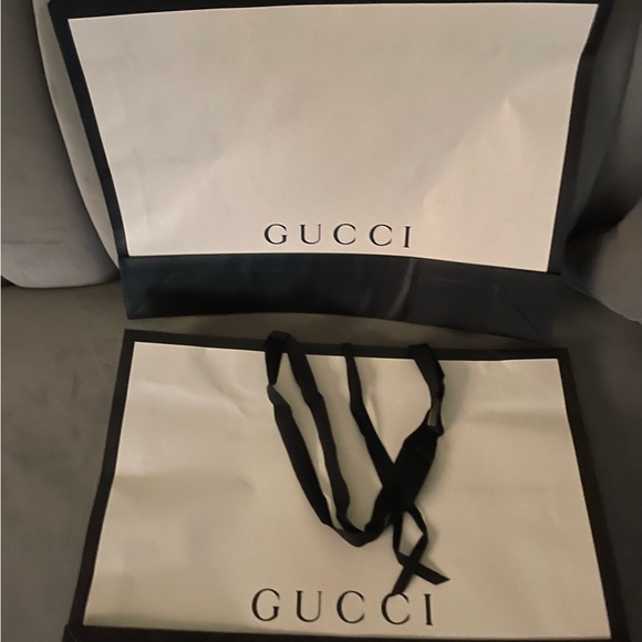GUCCI 2 Empty White Shopping Bags - Picture 2 of 9